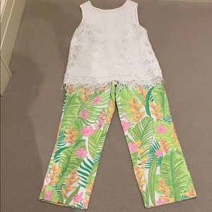 Women’s size 2 printed Lilly Pulitzer Capris